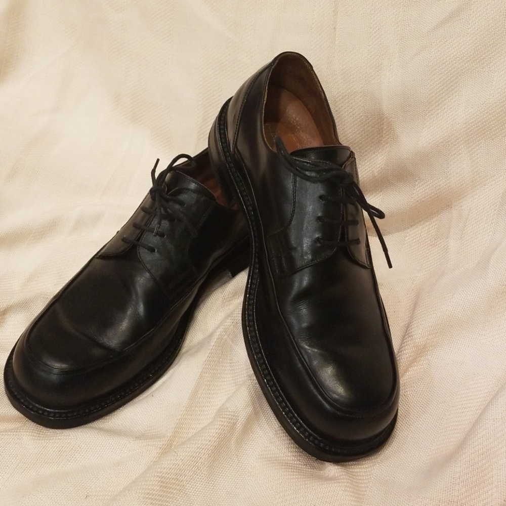 Johnston & Murphy Dress shoes